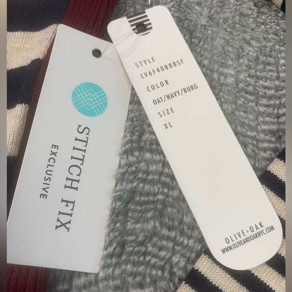 3/$30 Olive & Oak Maryanne Striped Pullover Sweater NWT Size X Large - Picture 9 of 13